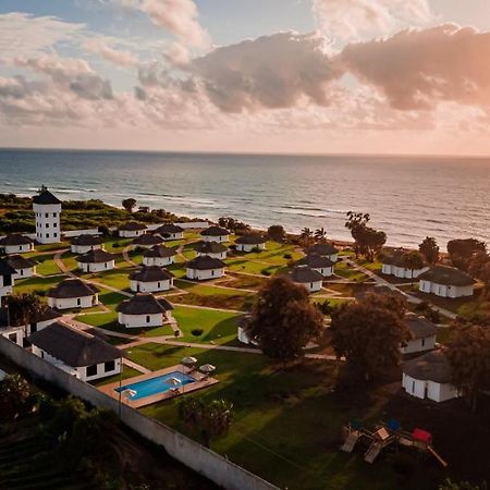 Aya Sophia Villa Garden Hotel Darüsselam Dış mekan fotoğraf