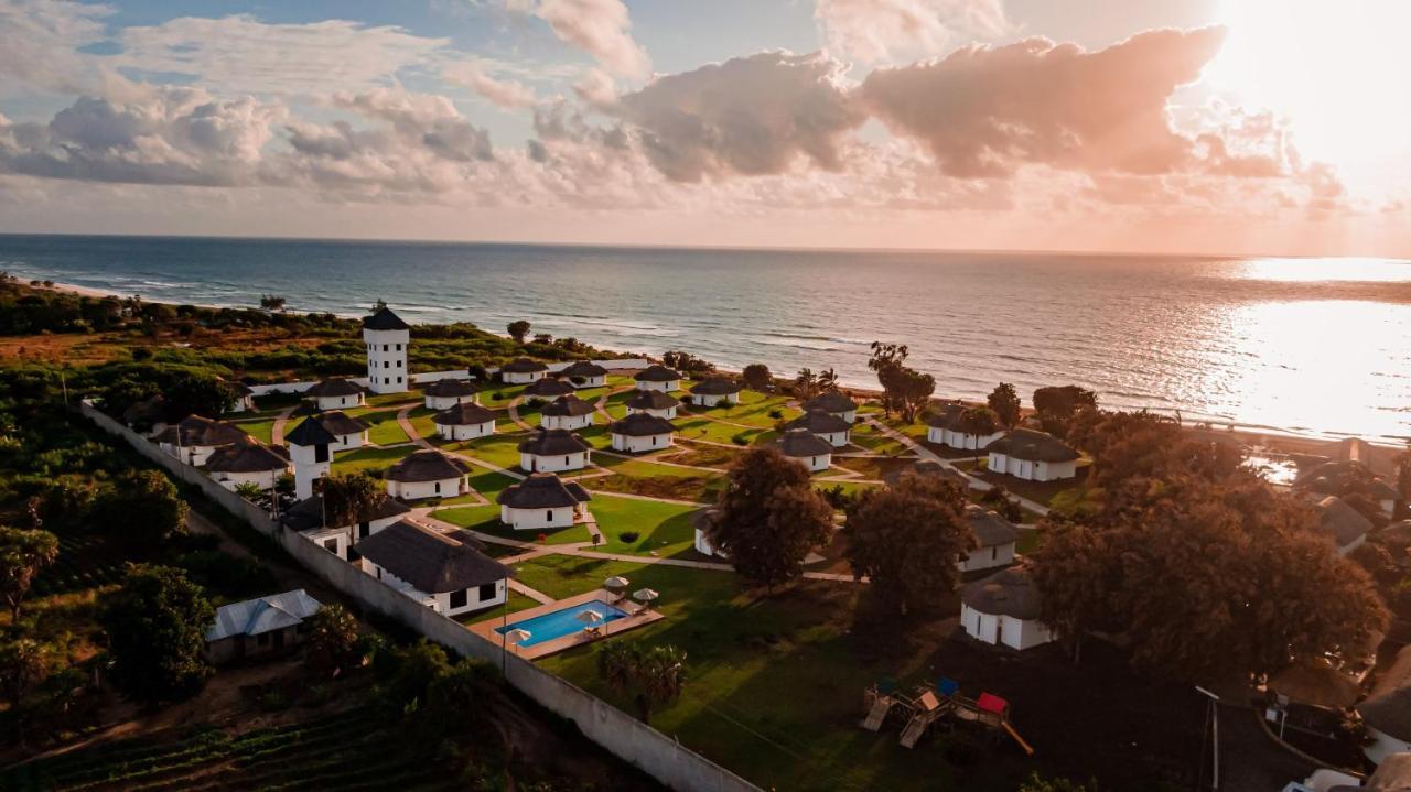 Aya Sophia Villa Garden Hotel Darüsselam Dış mekan fotoğraf