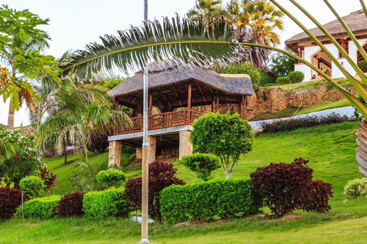 Aya Sophia Villa Garden Hotel Darüsselam Dış mekan fotoğraf