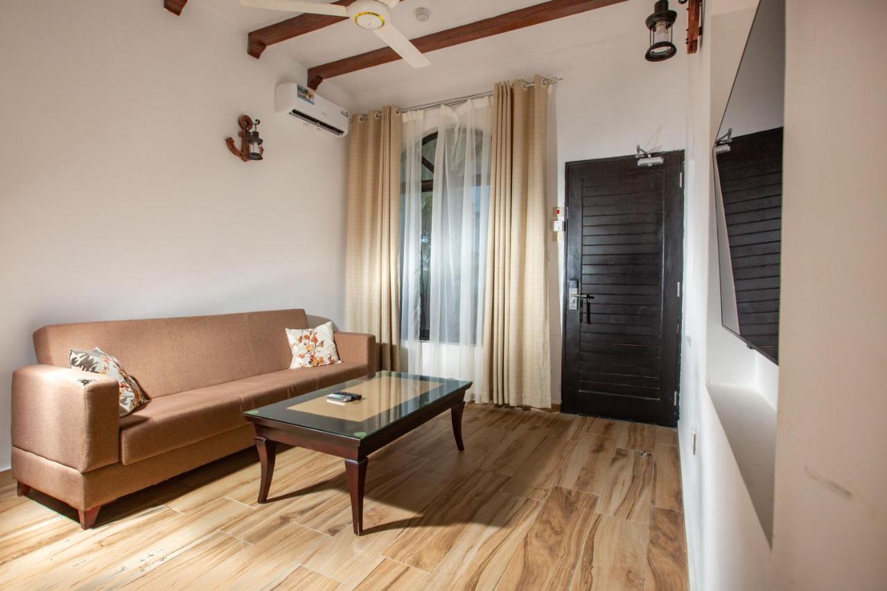 Aya Sophia Villa Garden Hotel Darüsselam Dış mekan fotoğraf