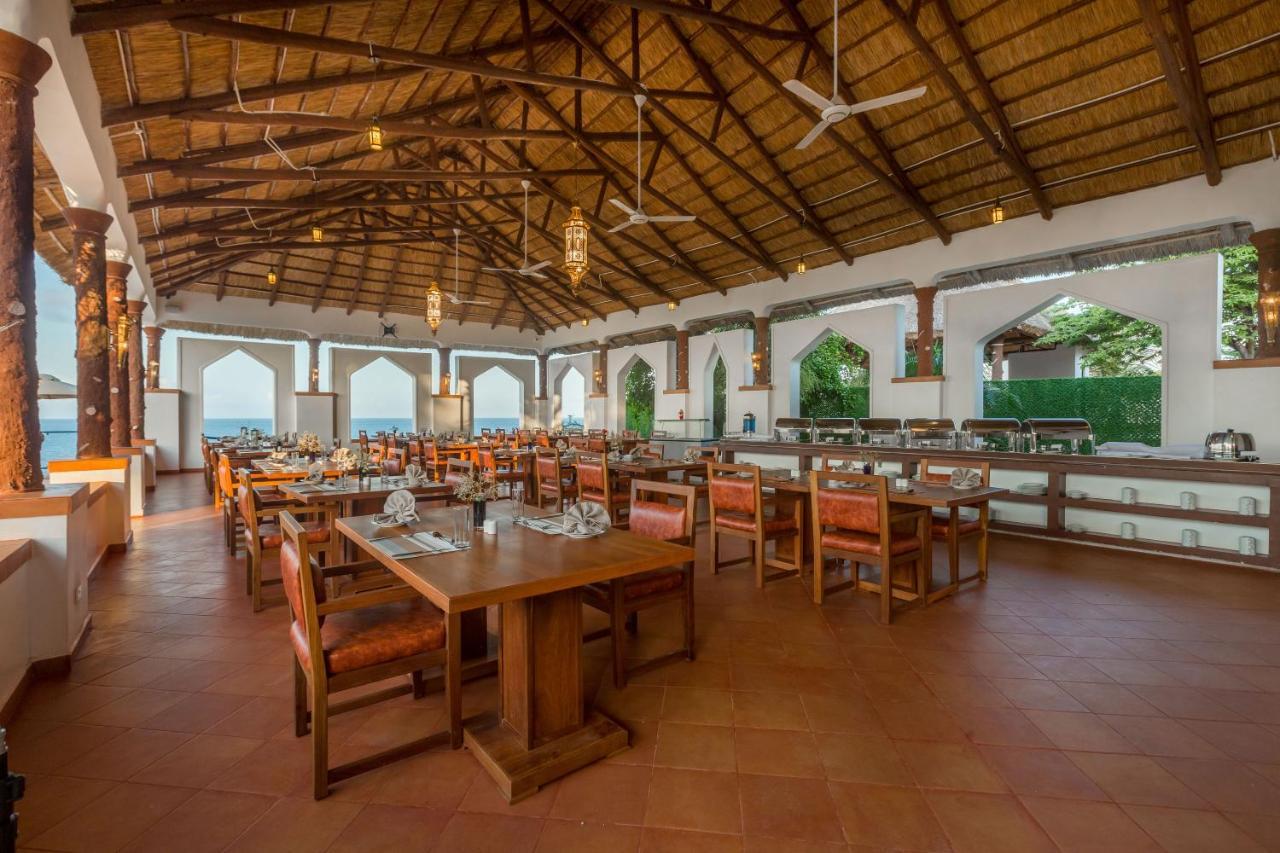 Aya Sophia Villa Garden Hotel Darüsselam Dış mekan fotoğraf